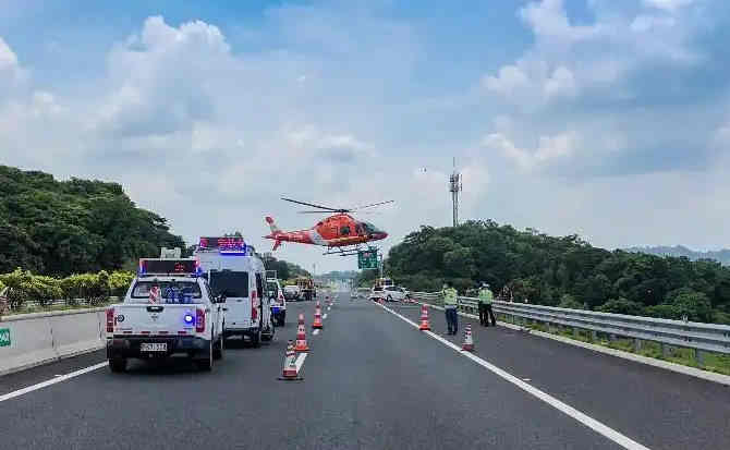 繁昌区高速公路汽车救援案例